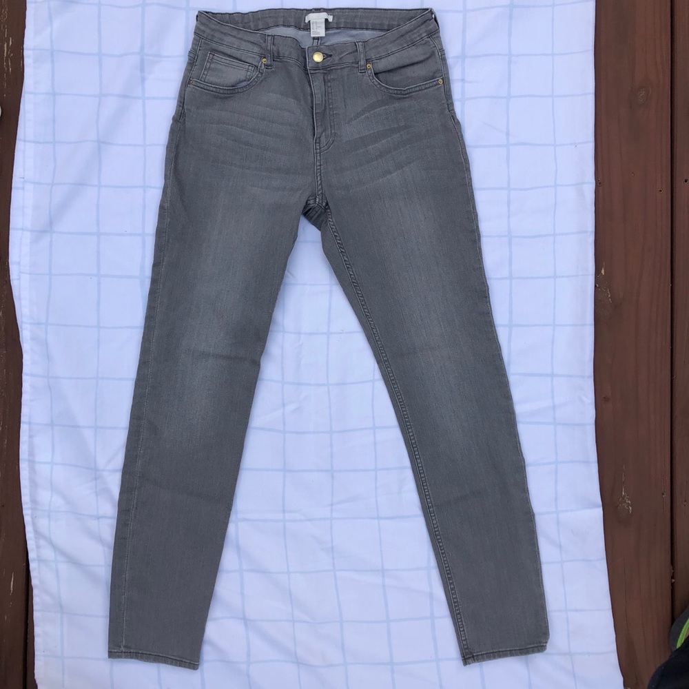 H&M Gray skinny jeans